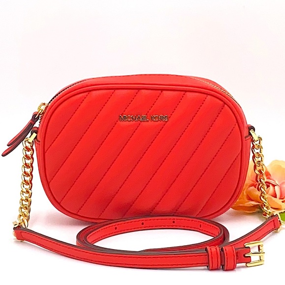 MICHAEL KORS ROSE SM OVAL CAMERA XBODY DR SANGRIA - Picture 2 of 16